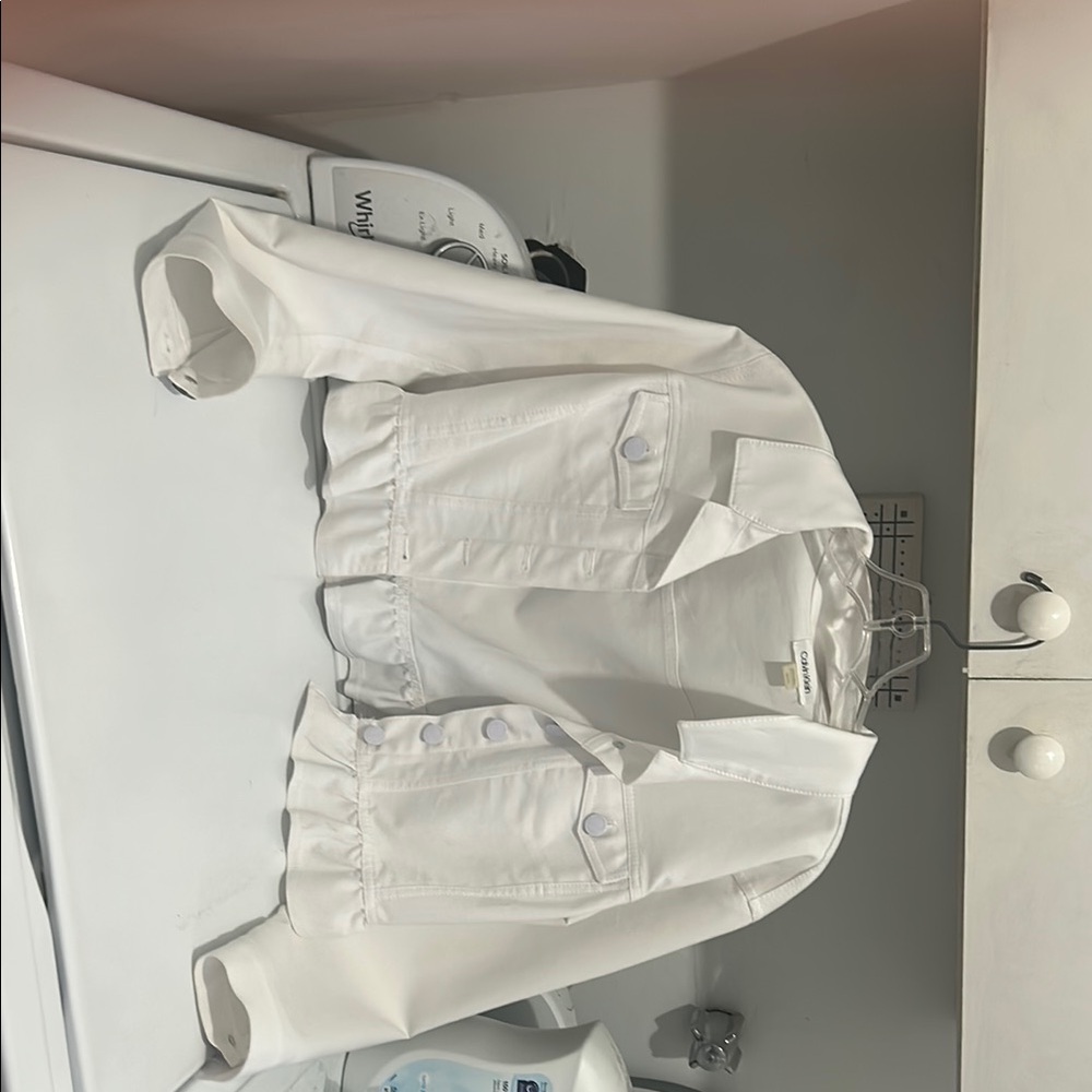 Calvin Klein White Jean Jacket with Relaxed Style